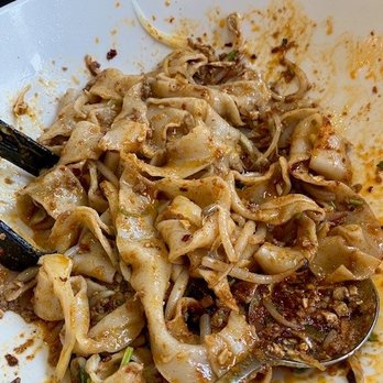 Amazing Dumplings - Spicy Chili Oil Biang Biang Noodles - Chinese Near Me - Pittsburgh, Pennsylvania