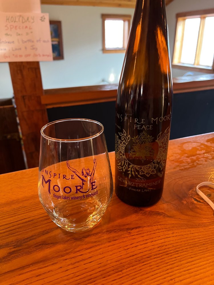 Inspire Moore Winery Logo