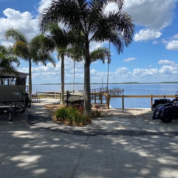 Lakeside Inn & Cafe - View.. - Hotels Near Me - St. Cloud, Florida Lakeside Inn & Cafe - View.. - Hotels Near Me - St. Cloud, Florida