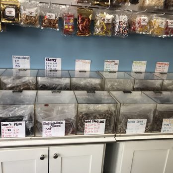 Judy Shop - More seeds and candy - Popcorn Shops Near Me - Honolulu, Hawaii