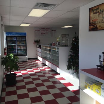 Donut Palace - the inside of a donut shop - Donuts Near Me - Washington, Missouri