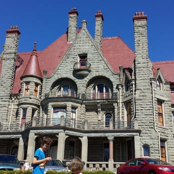 Craigdarroch Castle - Craigdarroch castle - Museums Near Me - Victoria, British Columbia Craigdarroch Castle - Craigdarroch castle - Museums Near Me - Victoria, British Columbia