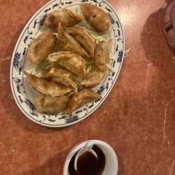 Peking Chinese Restaurant - Pot stickers again with sauce on the side