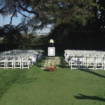 Kellogg House - Simple backyard wedding under the trees - Venues & Event Spaces Near Me - Pomona, California Kellogg House - Simple backyard wedding under the trees - Venues & Event Spaces Near Me - Pomona, California