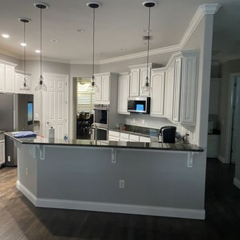 Co-Ed Professional Painting - Kitchen cabinets after being painted - Painters Near Me - Eustis, Florida Co-Ed Professional Painting - Kitchen cabinets after being painted - Painters Near Me - Eustis, Florida