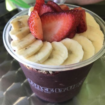 Juice It Up! - Large açaí bowl. One of the best! - Juice Bars & Smoothies Near Me - Rancho Mirage, California