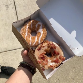 Duck Donuts - Donuts - Donuts Near Me - Libertyville, Illinois Duck Donuts - Donuts - Donuts Near Me - Libertyville, Illinois