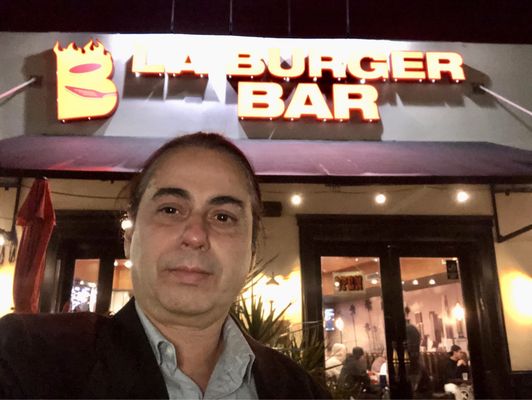 LA Burger Bar by null