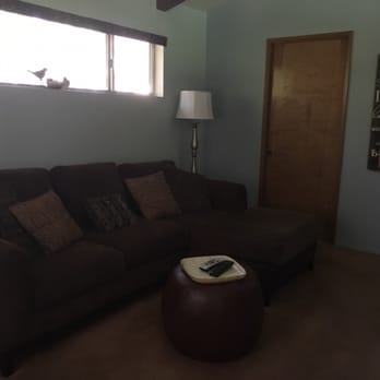 Robin's Nest - Living room area - Vacation Rentals Near Me - Mariposa, California Robin's Nest - Living room area - Vacation Rentals Near Me - Mariposa, California