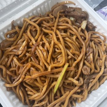 China King - Beef Lo Mein - Chinese Near Me - Sterling, Virginia China King - Beef Lo Mein - Chinese Near Me - Sterling, Virginia