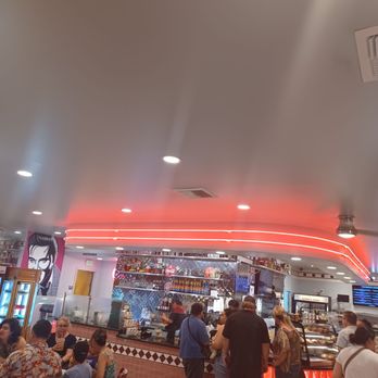 Rick's Dessert Diner - Desserts Near Me - Sacramento, California