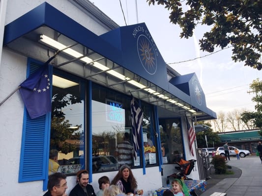 Niko's Gyros Magnolia by null