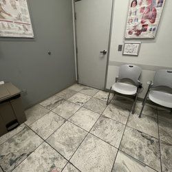 CareNow - Waiting 3 hours for nothing.