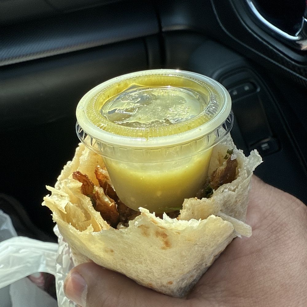 California burrito and chili container about the same width and 80% was expired pico de gallo. More like a flute than a burrito California burrito and chili container about the same width and 80% was expired pico de gallo. More like a flute than a burrito