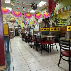 El Indio Mexican Restaurant - Restaurant
