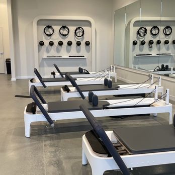 Flow Pilates - Pilates Near Me - Los Angeles, California
