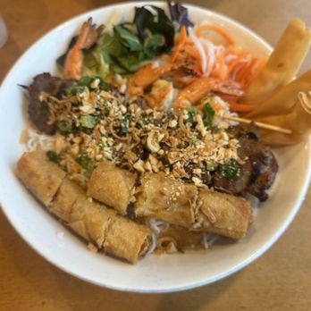 Bun & Pho House - B1. Bun Cha Gio, Tom, Thit Nuong - Vietnamese Near Me - Portland, Oregon