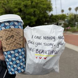 Cup of Bloom - Mocha and banana muffin