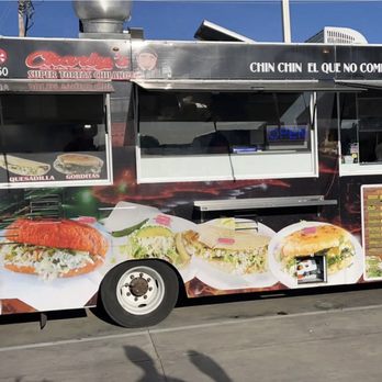 Lathrop Food Plaza - Food Trucks Near Me - Lathrop, California Lathrop Food Plaza - Food Trucks Near Me - Lathrop, California