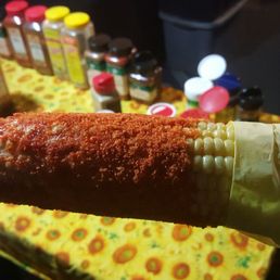 Spicy country corn with butter and mayonnaise! So good!