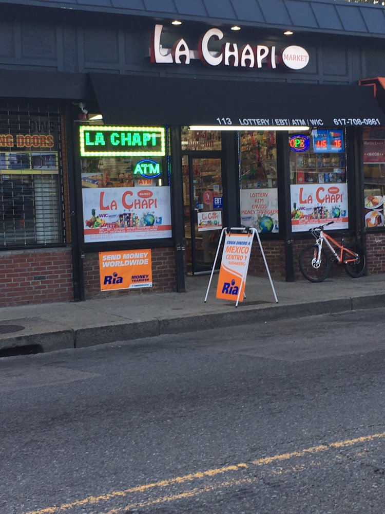 La Chapi Market Logo