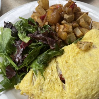 Le Monde - Make Your Own Omelette - French Near Me - New York, New York