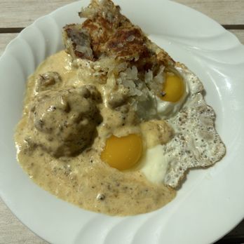 Flury's Cafe - Biscuit and Gravy - Burgers Near Me - Cuyahoga Falls, Ohio