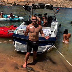 Skiers Marine - Happy as a clam with the new boat from Skiers Marine!