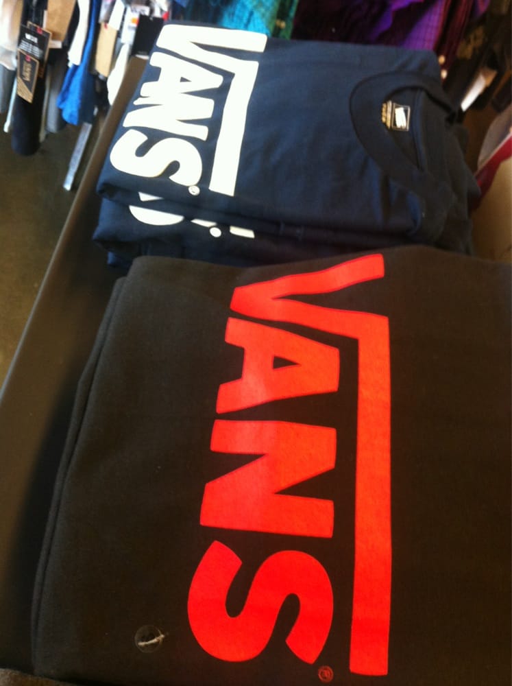 VANS SHOES Updated September 2024 1530 Ocean Outlets, Rehoboth