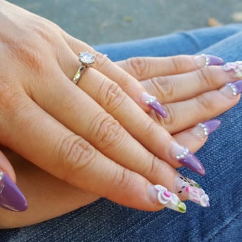 Classy Nail Spa - Nails after 1 week (1/3) - Nail Salons Near Me - Alameda, California