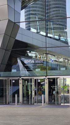BMW Welt by null