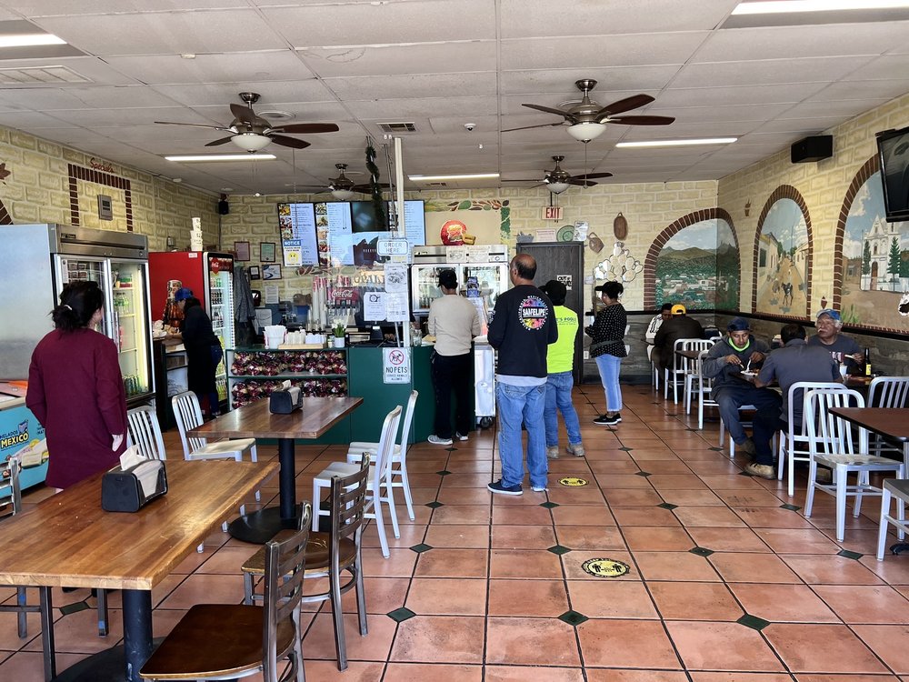 El Nopalito
