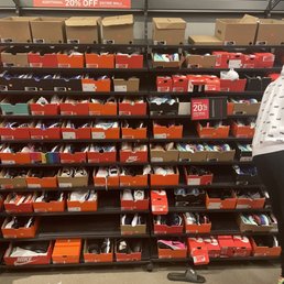 dolphin mall nike factory