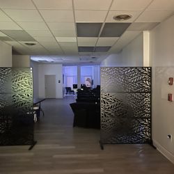 NeeKhalee Master Suite - Two room dividers- creates different looks within the Space