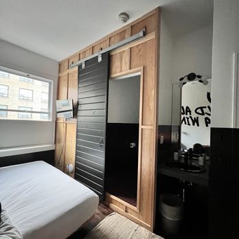 Ace Hotel - Room - Hotels Near Me - Portland, Oregon