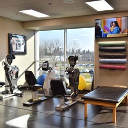 Kaweah Health Therapy Specialists - Akers