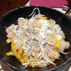 Cañas y Tapas - Gambas con huevos