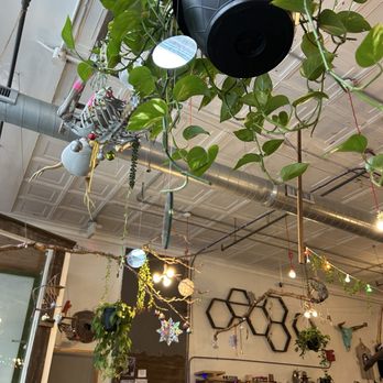 Tabletop - Decor - Cafes Near Me - Cleveland, Ohio Tabletop - Decor - Cafes Near Me - Cleveland, Ohio