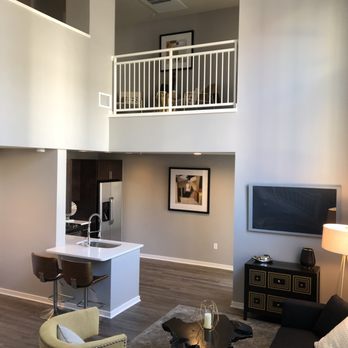 Streamline Property Group - Townhouse in Union Station near the Cherry Creek/ Platte River Bike Trail - Real Estate Services Near Me - Denver , Colorado Streamline Property Group - Townhouse in Union Station near the Cherry Creek/ Platte River Bike Trail - Real Estate Services Near Me - Denver , Colorado