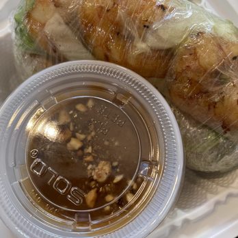 Pho Nom Nom - Shrimp spring roll - Vietnamese Near Me - Rockville, Maryland