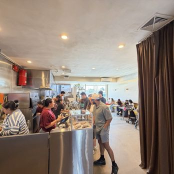Vida Pura - Interior - Vegan Near Me - Downey, California Vida Pura - Interior - Vegan Near Me - Downey, California