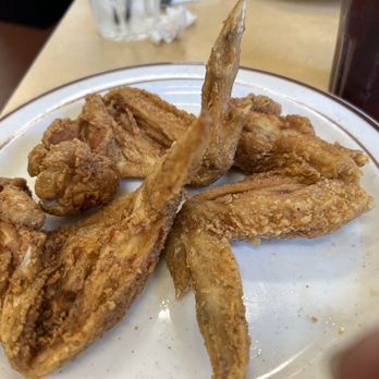 CJ's Cafe - Chicken Wings (3) - Breakfast & Brunch Near Me - Los Angeles, California
