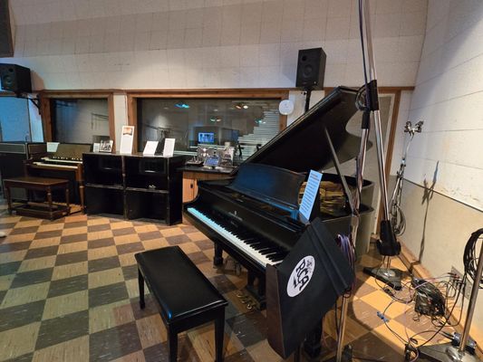 Historic RCA Studio B by null