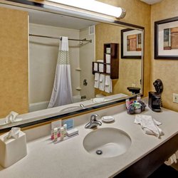 Hampton Inn Laurinburg - Guest room