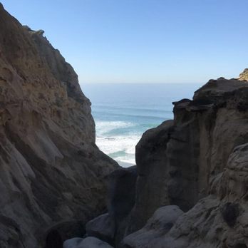 La Jolla Trail - View halfway through the hike - Hiking Near Me - La Jolla, California La Jolla Trail - View halfway through the hike - Hiking Near Me - La Jolla, California