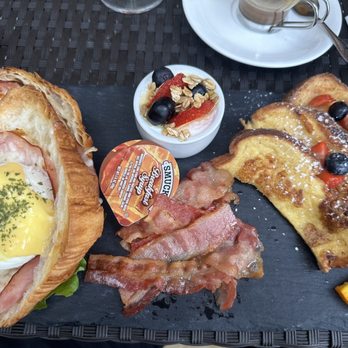 Vanilla Espresso French Café - Breakfast & Brunch Near Me - Miami Lakes, Florida Vanilla Espresso French Café - Breakfast & Brunch Near Me - Miami Lakes, Florida