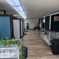 Vaccaro's Salon