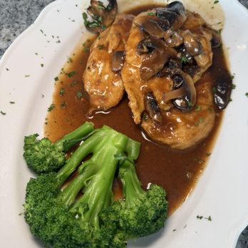 Miraggio Italian Grill - Italian Near Me - Pompano Beach, Florida
