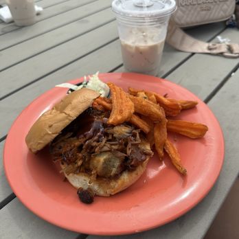 Grub Durham - The 1200 - Southern Near Me - Durham, North Carolina