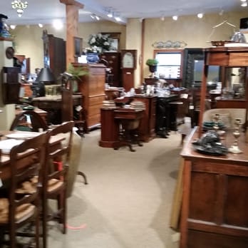 English Antique Warehouse - Antiques Near Me - Boone, North Carolina English Antique Warehouse - Antiques Near Me - Boone, North Carolina